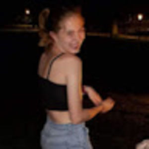 Meet your Posher, Celena